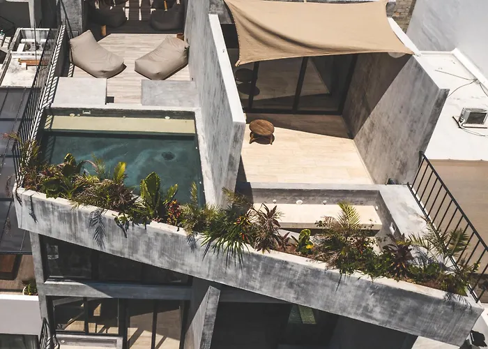 Urbano By Sundara Aparthotel 4*