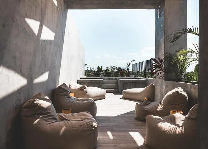 Aparthotel Urbano By Sundara 4*