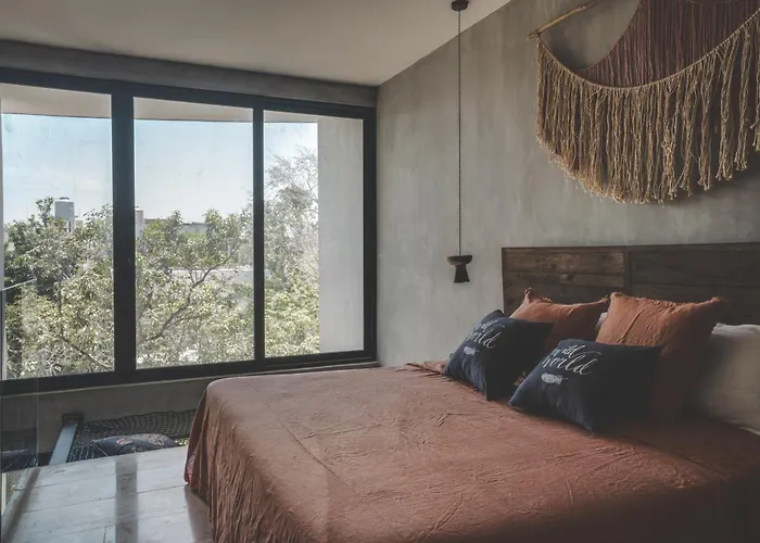 Aparthotel Urbano By Sundara 4*